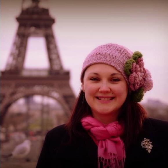 Meet your Posher, Rachelle - Picture 2 of 3